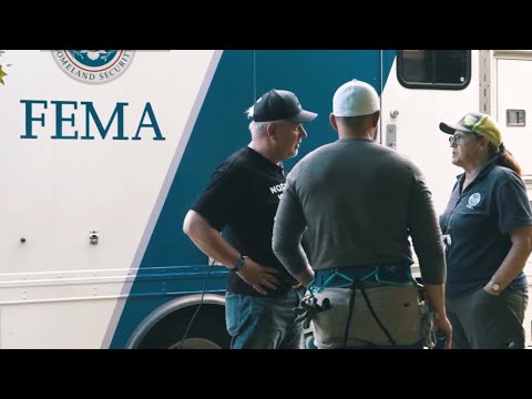 FOOTAGE: Glenn Beck interviews lone FEMA crew in Asheville about Hurricane Helene relief
