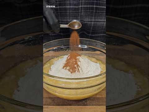 Conquer The Hill With Bill's Signature Muffins!😋 #shorts #bill #muffins #kingofthehill