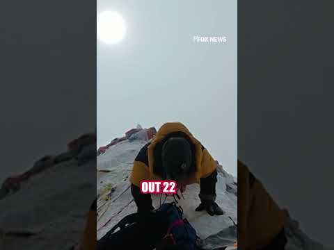 Fox News' Mike Tobin does push-ups atop Mount Everest for a cause