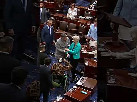 WATCH YOUR STEP: Elizabeth Warren took a tumble on the Senate floor #shorts #news #us #usa