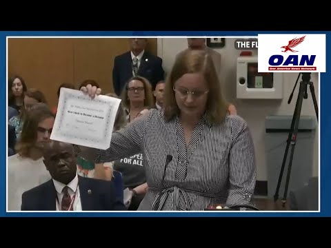 Florida Teacher Faces Firing Over “Most Likely to Be Dictator” Award