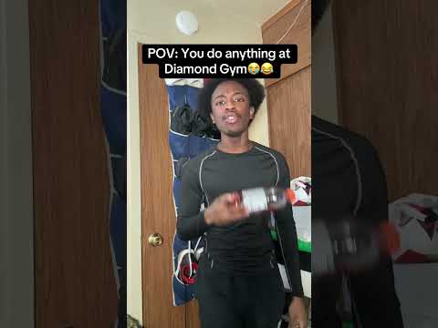 Everybody To The Hill🗣️🗣️ #comedy #funny #memes #skits #diamondgym