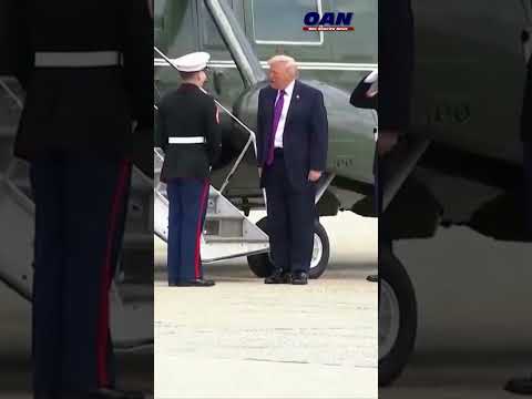 President Trump gives a Presidential Challenge Coin to U.S. Marine