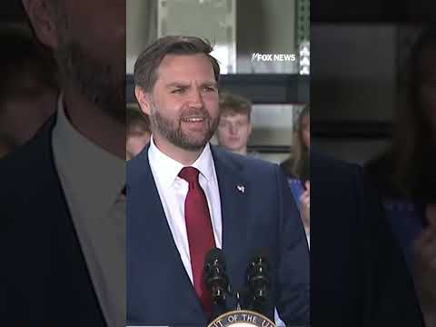 Vance cracks joke about baby number 4 #shorts #foxnews #politics