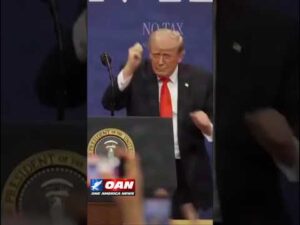 Trump does his signature dance at The Villages, Florida