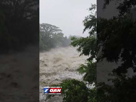 More than 180,000 people remained without power in Hawaii Sunday after Hurricane Lala